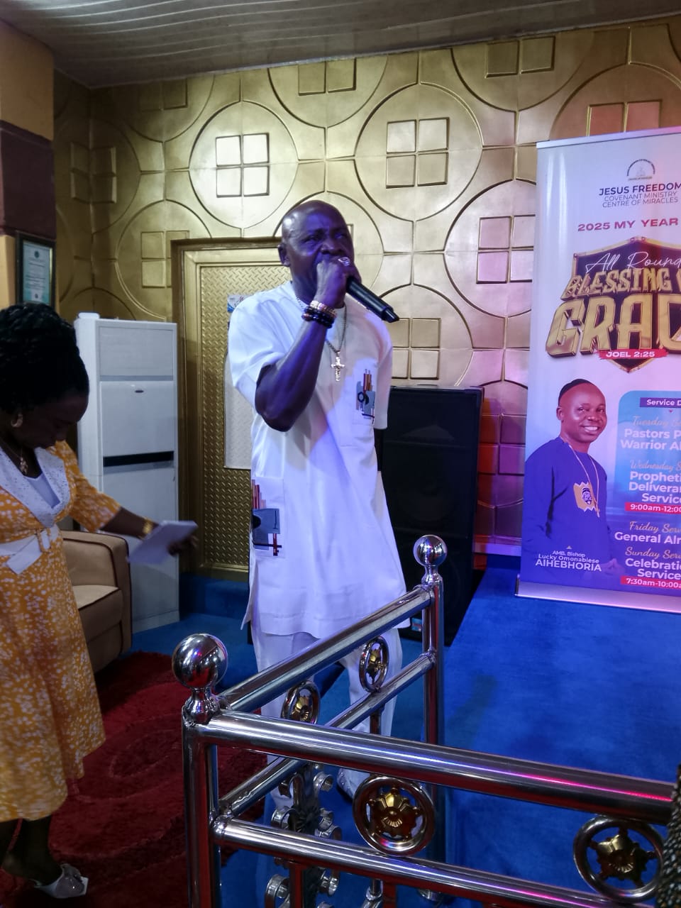 Uphold Your Dignity, Live Right, Bishop Omonabiese Tells Worshippers