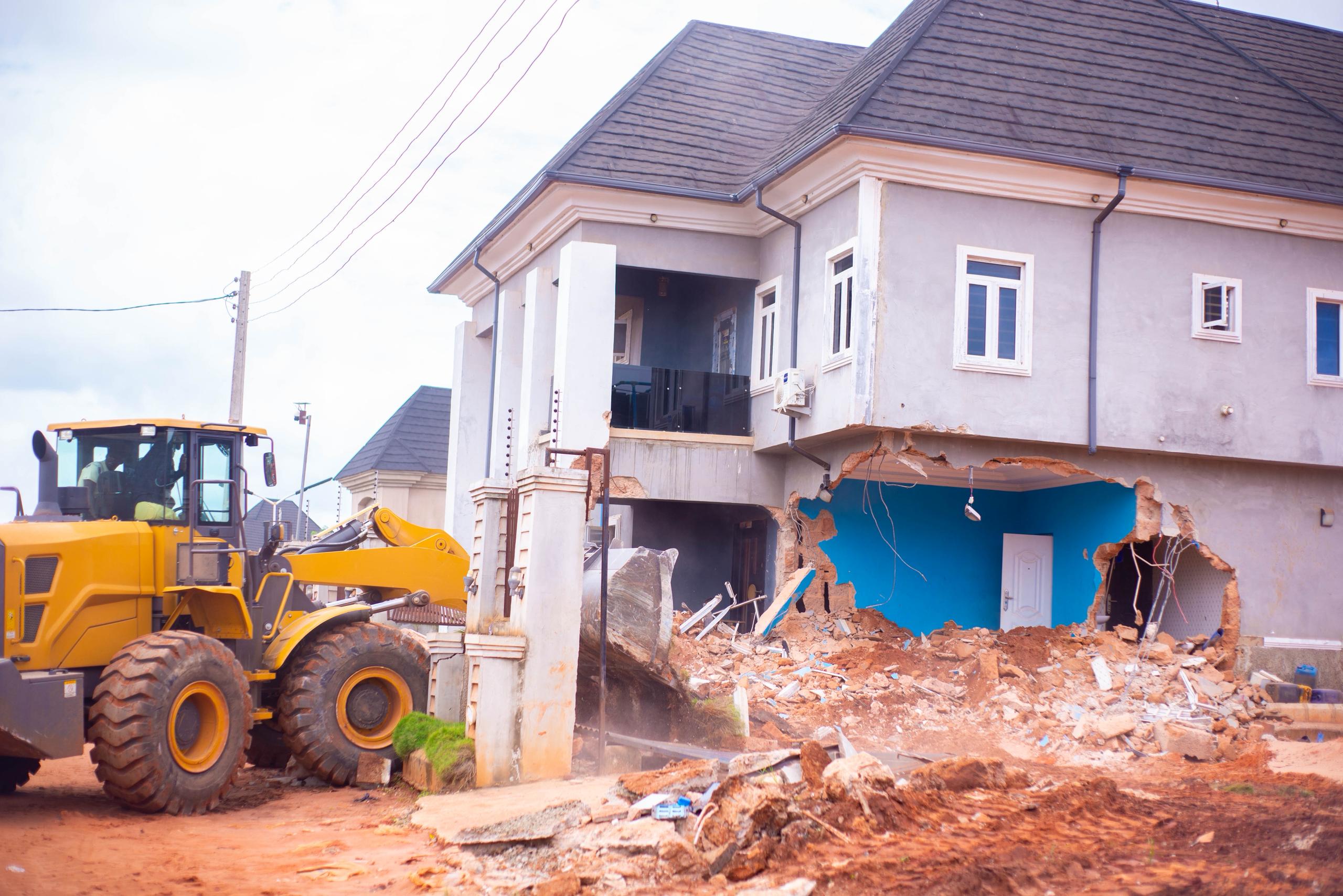 Security Sweep in Uromi: Alleged Kidnap Boss Arrested, House Reduced to Rubble