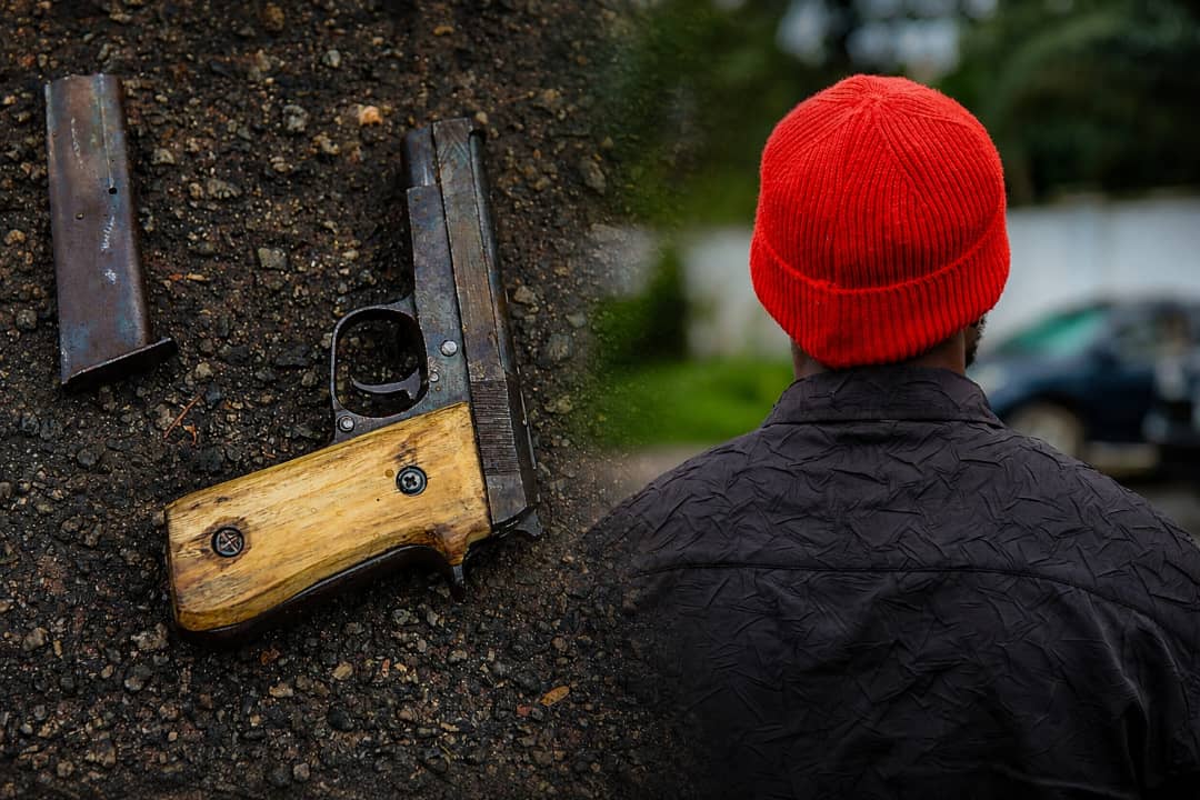 29 Year Old Man Renounces Cultism, Surrenders Beretta Pistol to Police in Edo