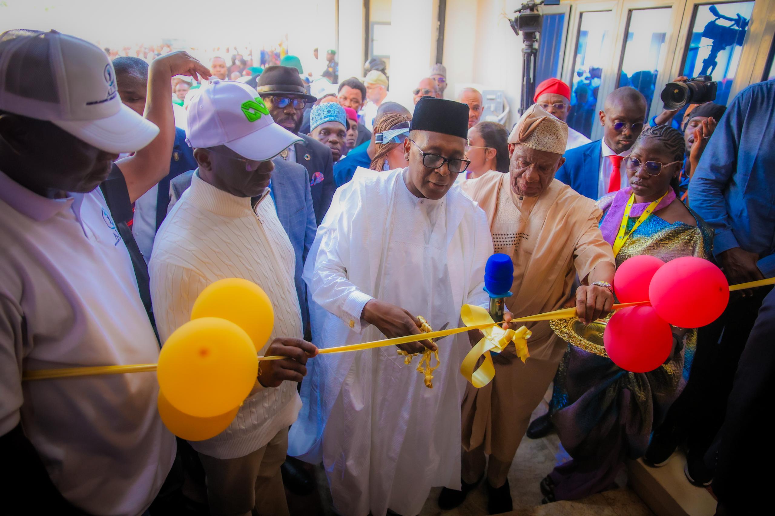 Edo Billionaire, Leemon Ikpea Donates 62-Bed Ultramodern Hospital To Ewatto