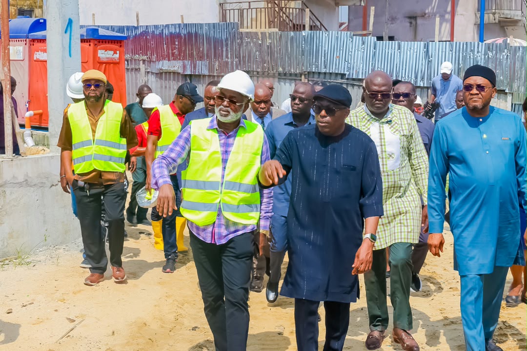 Fubara Targets January 2027 for Creek Road Market Completion, Moves to End Street Trading